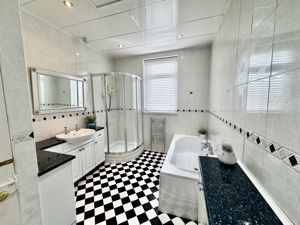 Photo 14- click for photo gallery